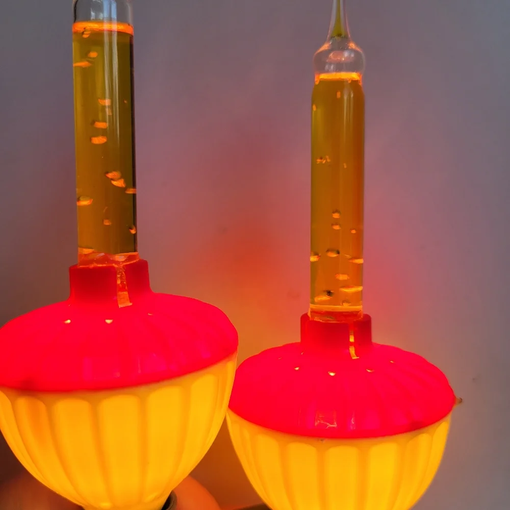 The Noma Bubble-Lites 7 Light Set Indoor Only Red & Orange Lights - Nostalgia